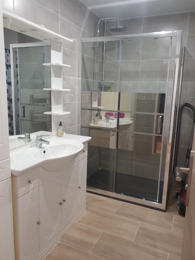 Appartement privé dans maison individuelle Le Grau-du-Roi Exterior foto
